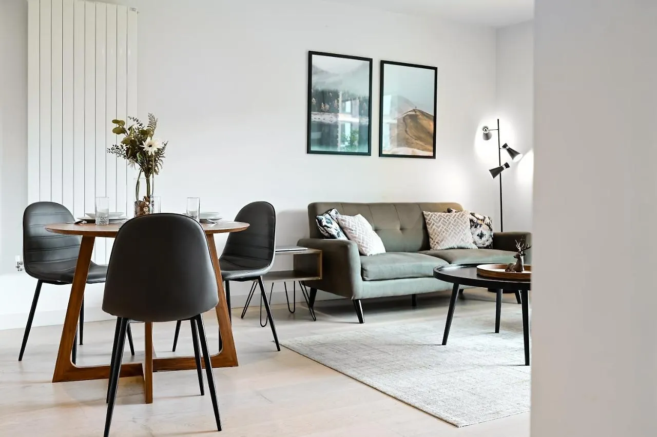 Khayat Homes - The Canex - One Bed London Apartment